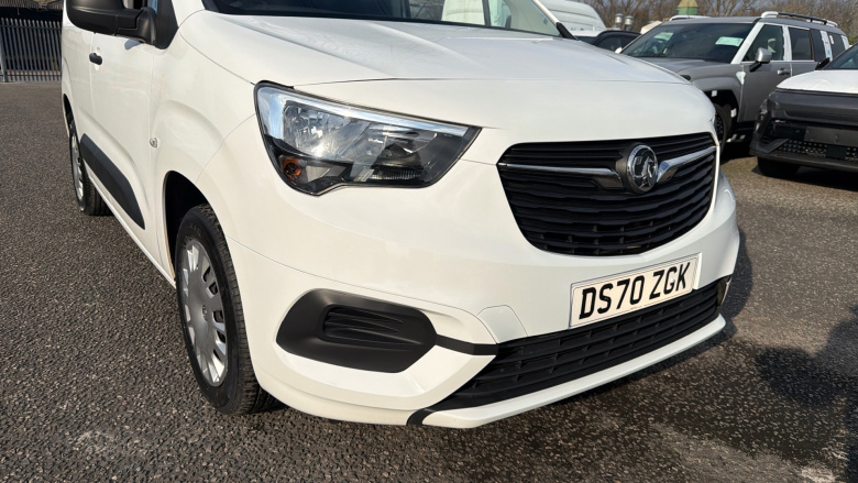 Vauxhall Combo Cargo Combo L1 Diesel 2300 1.5 Turbo D 100ps H1 Sportive Van